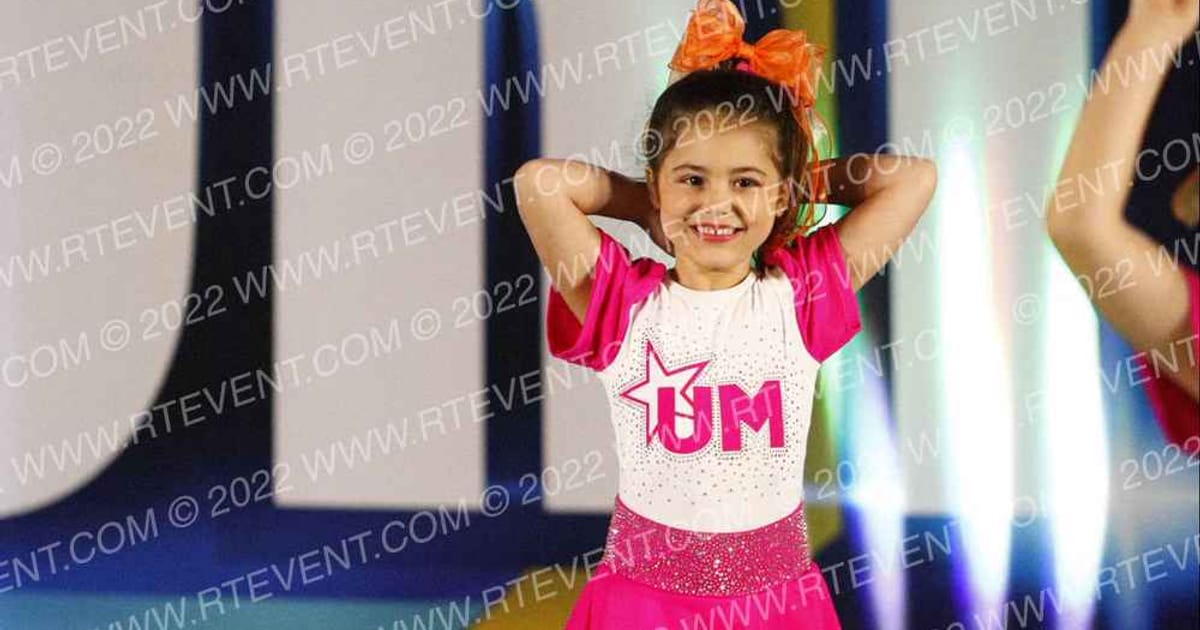 Upper Merion All Stars Clementines · Cheersport Oaks Classic