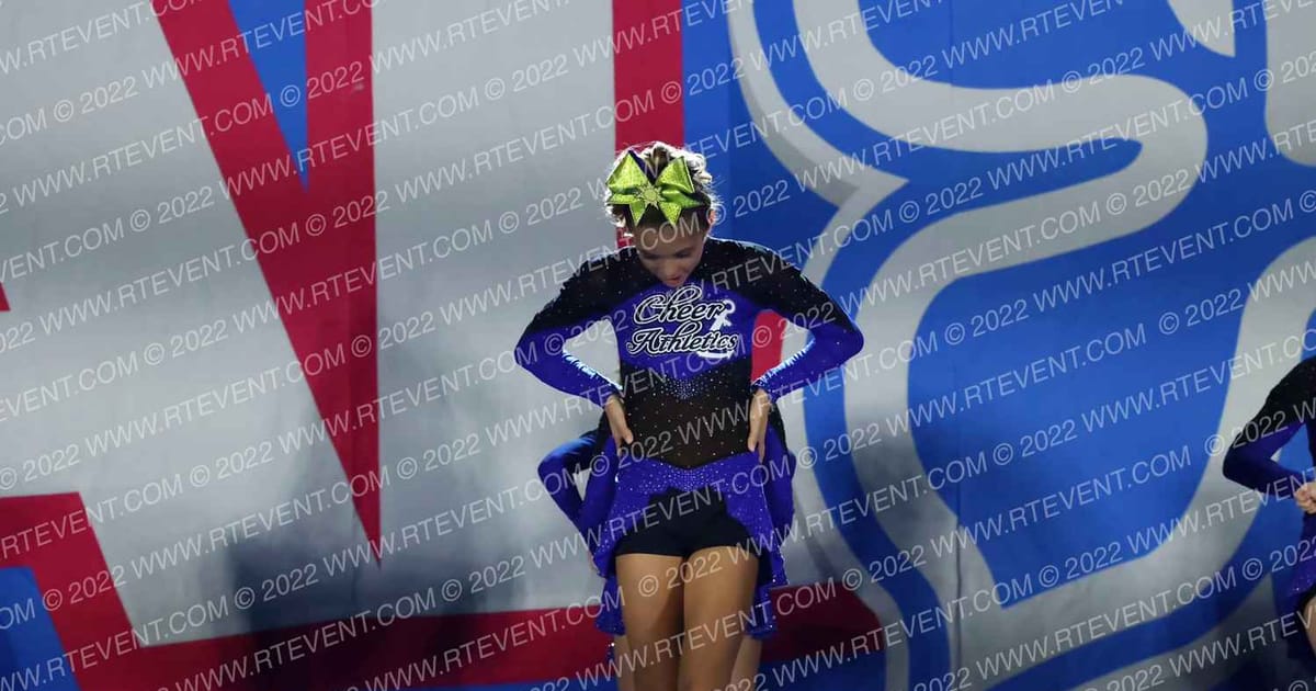 Cheer Athletics - Pensacola SunnY3 · Aloha Gatlinburg Showdown
