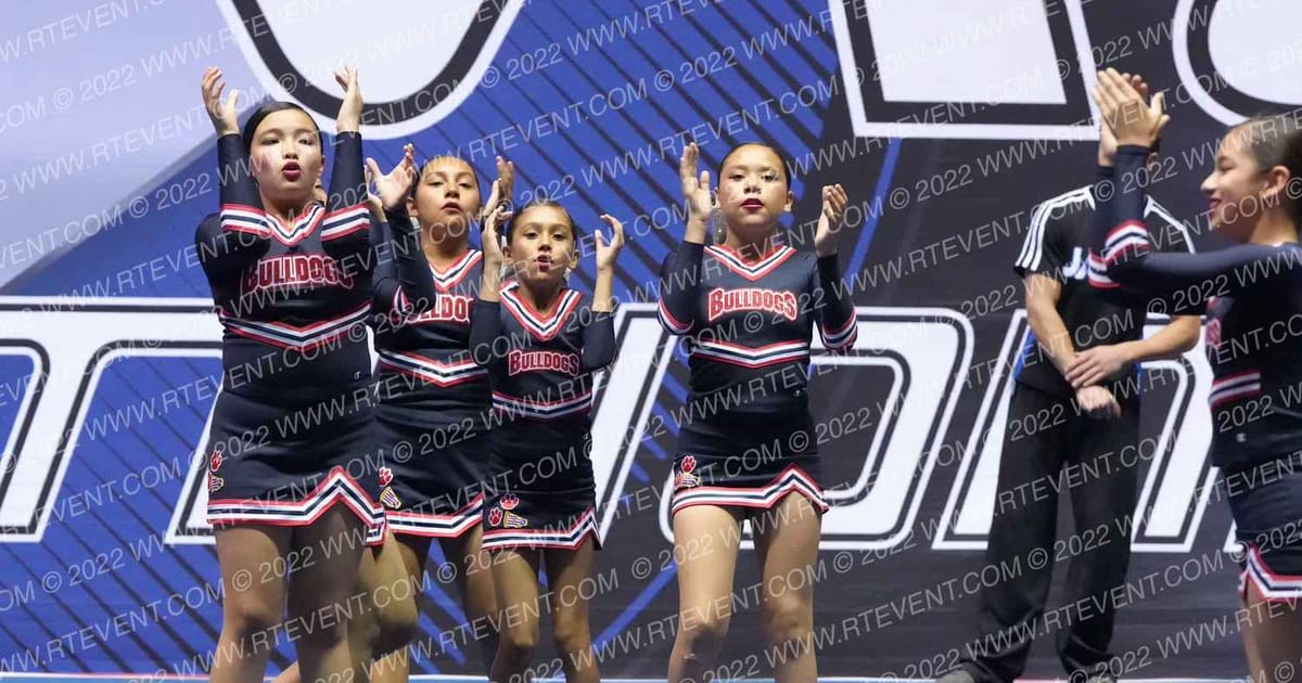 EAST LA BULLDOGS PEEWEES · West Coast State Championship