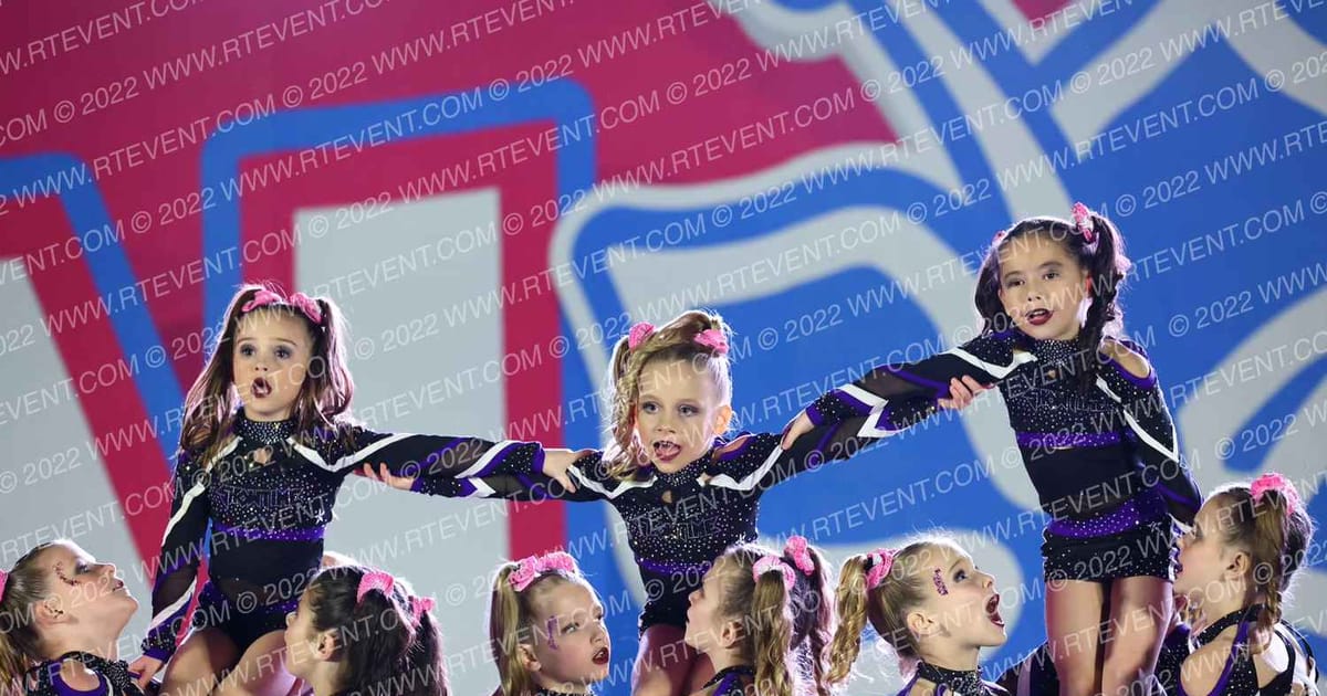 Showtime Elite Atlanta Goo Goo Dolls · Aloha Gatlinburg Showdown