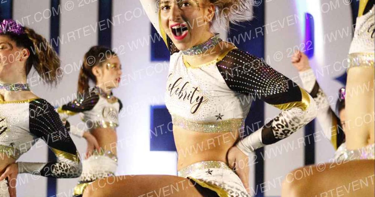 Celebrity Cheer VOGUE · Cheersport Oaks Classic