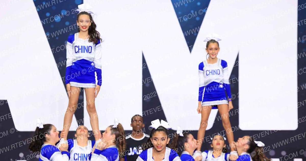 CHINO COLTS PEE WEE · Holiday Showcase