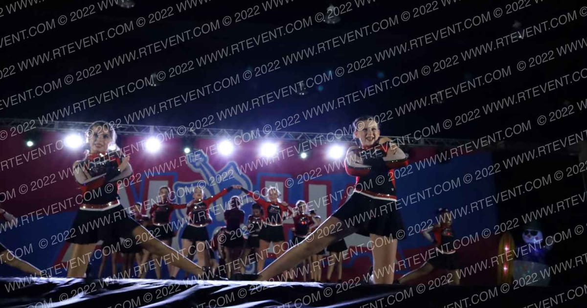 National Stars Miss Luminous · Aloha Gatlinburg Showdown