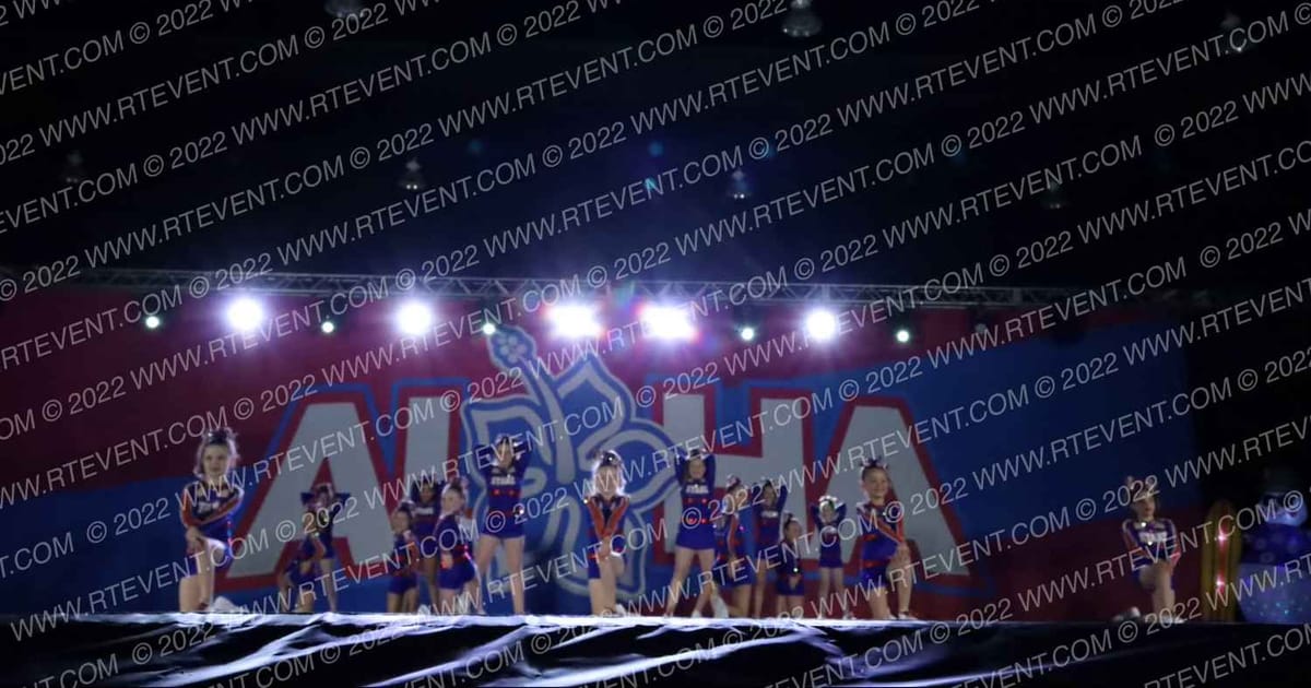Upstate Spirit Starz Cosmic Rayz · Aloha Gatlinburg Showdown