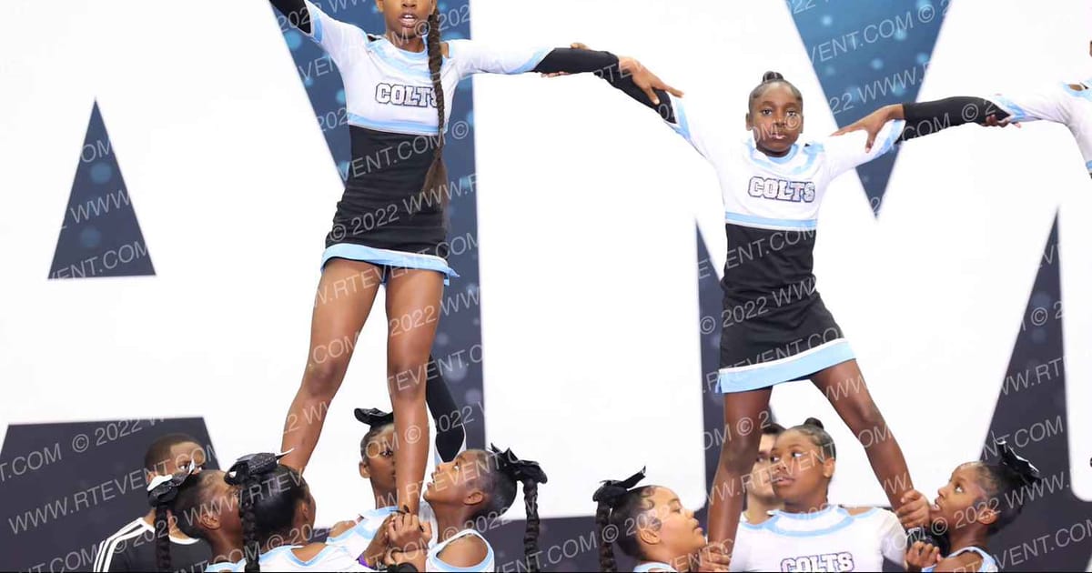 CARSON COLTS DIVAZ · Holiday Showcase