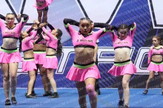 DIVERSITY ELITE S3NIOR PINK