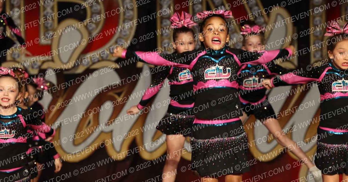 CHEER IT UP! Youth Tanzanites · Celebrity Championships Branson