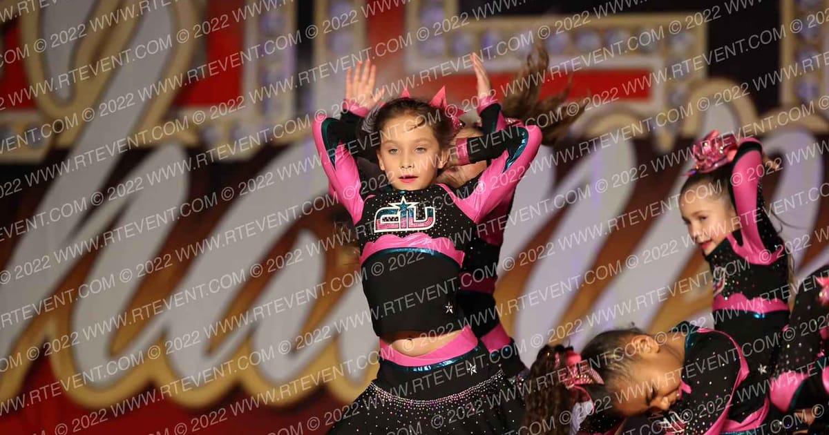 CHEER IT UP! Mini Onyx · Celebrity Championships Branson