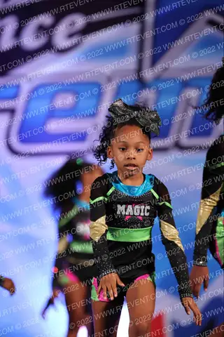 Extreme Cheer Magic Cold Gold