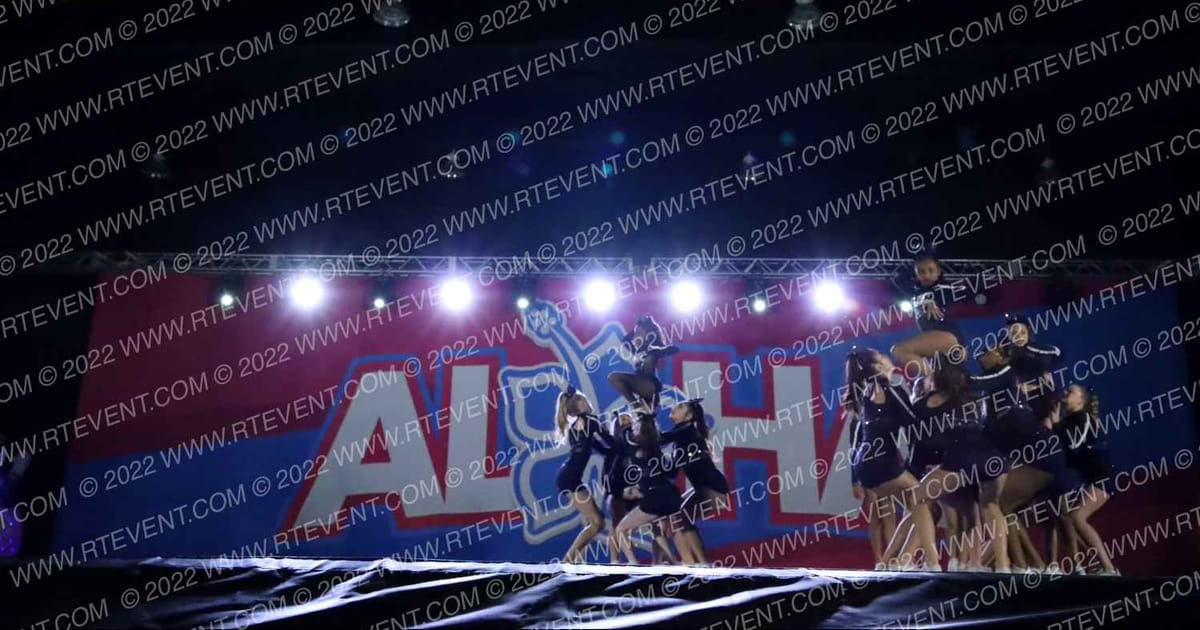 Greensboro All Star Cheerleading Platinum · Aloha Gatlinburg Showdown