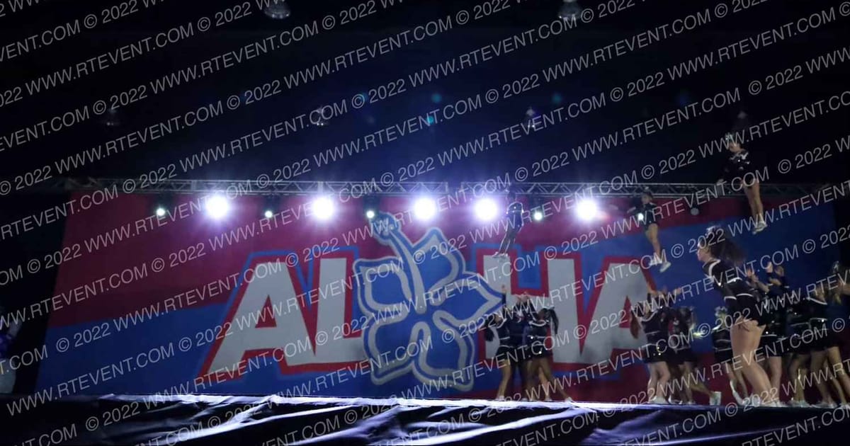 The Stingray All Stars Jade · Aloha Gatlinburg Showdown