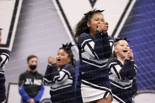 CLAIREMONT HAWKS CHEER