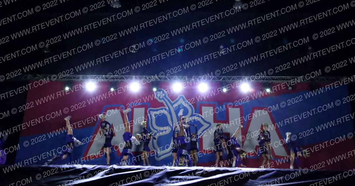 Cheer Athletics - Pensacola SunnY3 · Aloha Gatlinburg Showdown