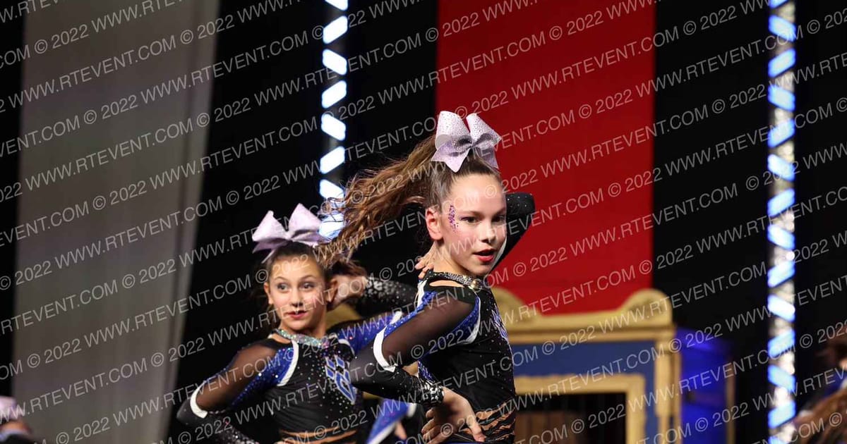 Cheer Athletics - Pittsburgh BrassCats · ASC Battle Under the Big Top Grand Nationals DIDII