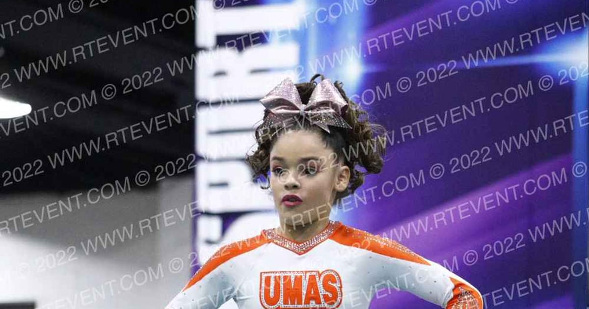 Upper Merion All Stars Halos · Cheersport Oaks Classic