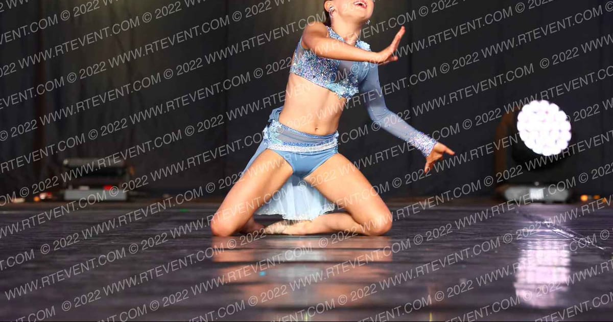 Dance Dynamics Layla Wells · Encore Groove