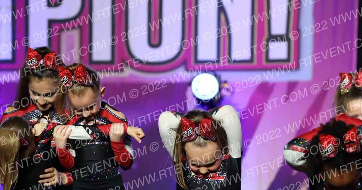Woodlands Elite - OR M-16's · Encore Grand Nationals