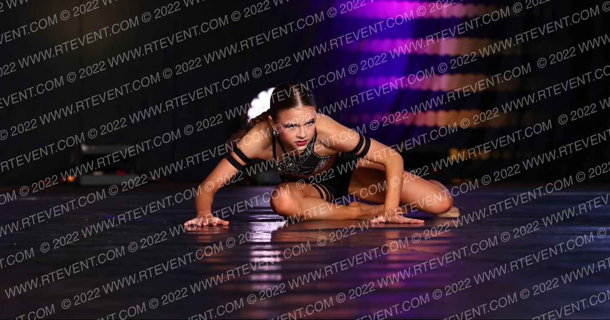 Dance Dynamics Julia Aune · Encore Groove
