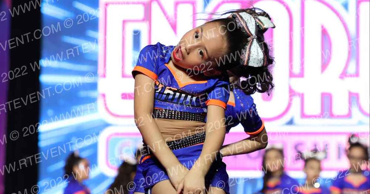 Cheer Strike Allstars Kiwi · Encore Grand Nationals