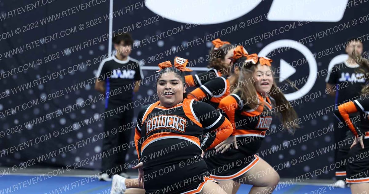SILVER CREEK RAIDERS · Friday Night Lights
