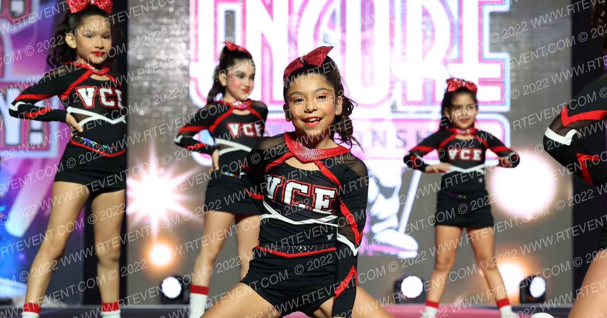 Valley Cheer Elite m2 · Encore Grand Nationals