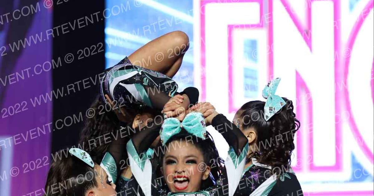 Star Athletics Stellar · Encore Grand Nationals