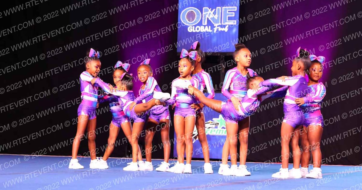 Taylor Made Allstars Showtyme · Holiday Spectacular