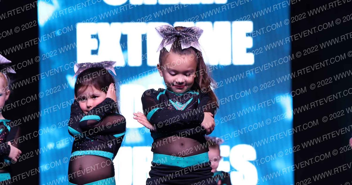 Cheer Extreme DMV Bubbles · Holiday Spectacular