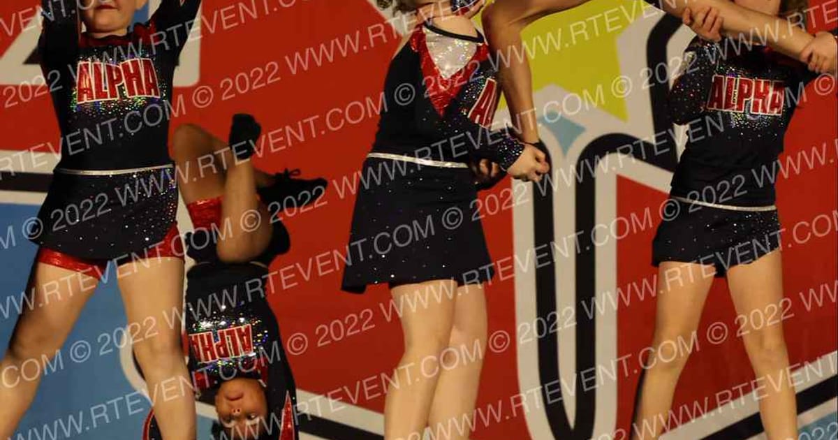 Alpha Company Tumbling and Cheer Sparklers · Americas Best Indy Challenge