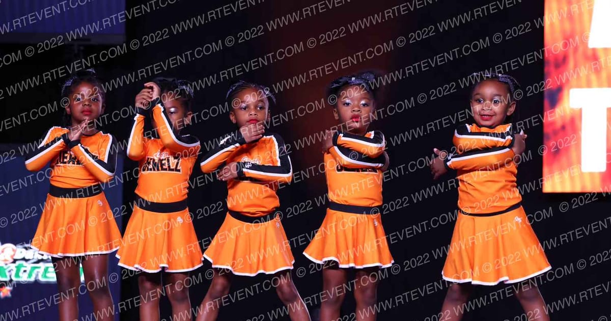 Rare Jewelz All Stars Tiny Topaz · Holiday Spectacular