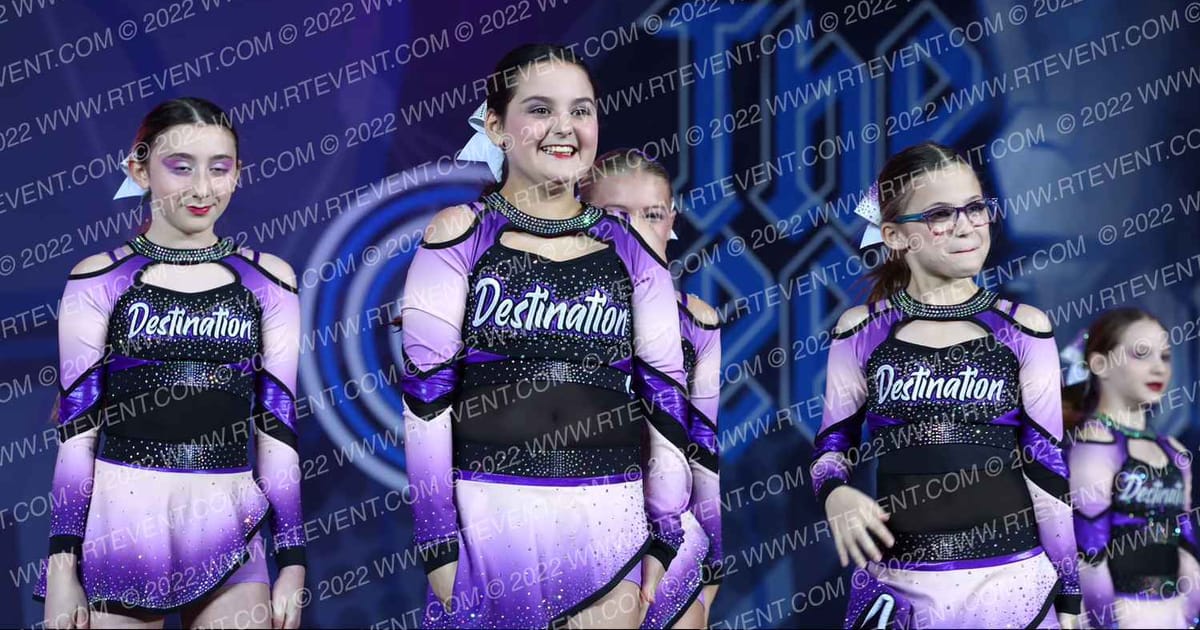 Destination 850 Venice · The Cheer Tour Pigeon Forge