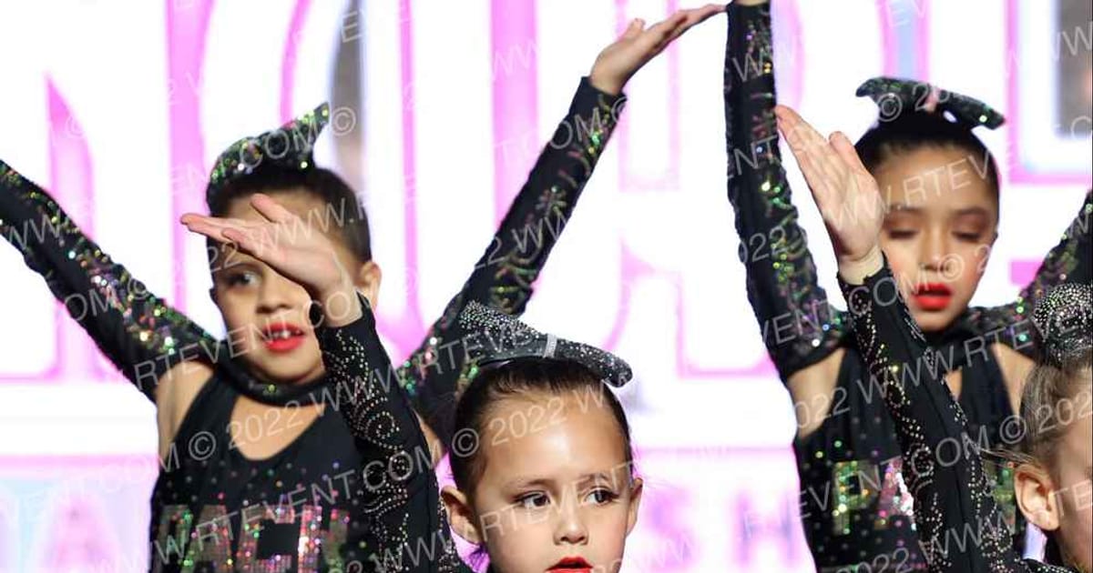 Impact Cheerleading Mambo Mafia · Encore Grand Nationals