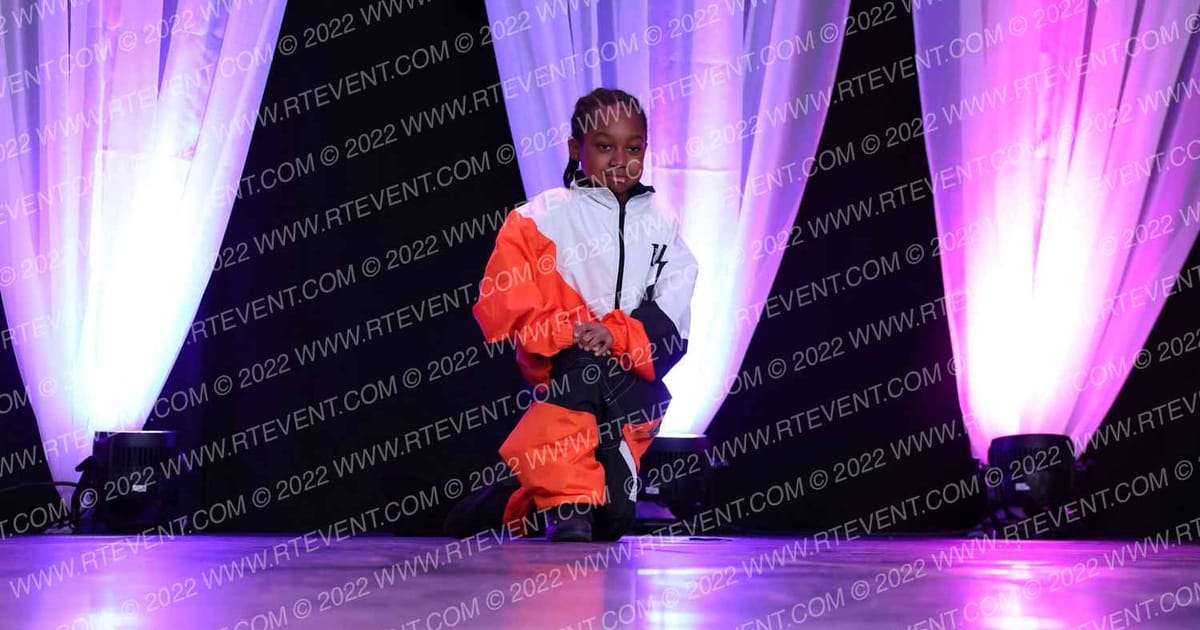 Rare Jewelz All Stars Stone Cold Gentlemen · Holiday Spectacular