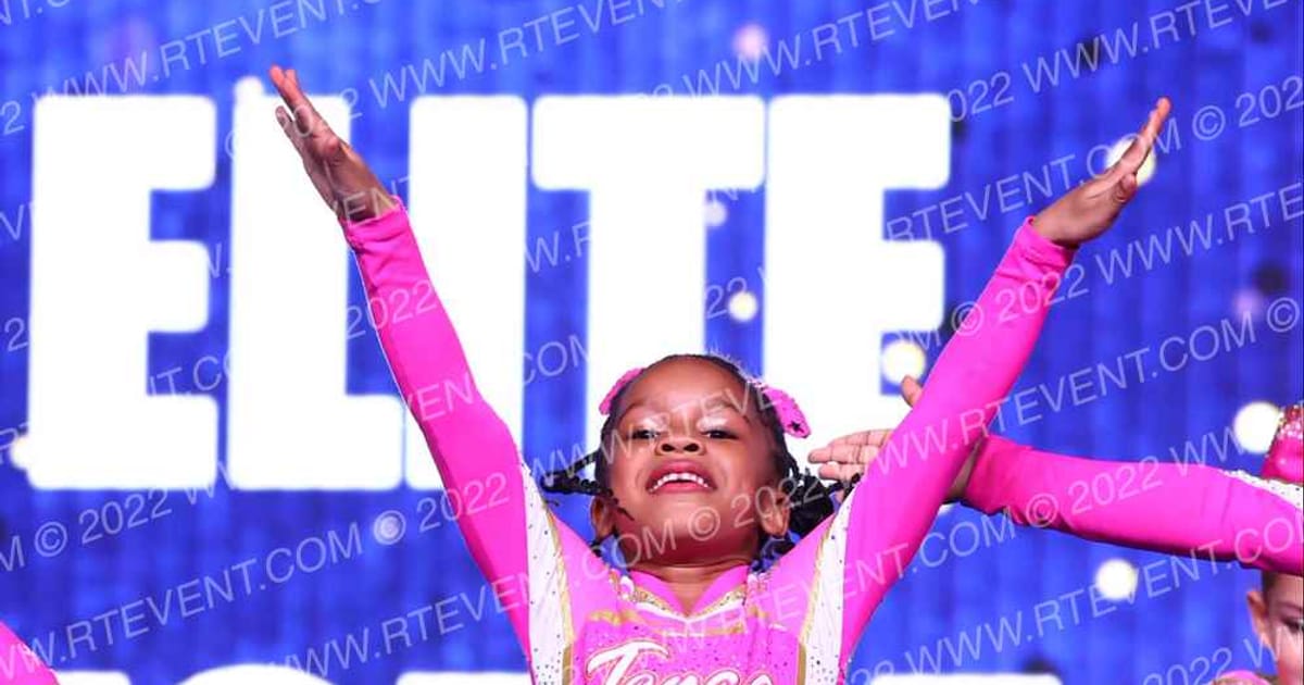 York Elite Topaz · Holiday Spectacular
