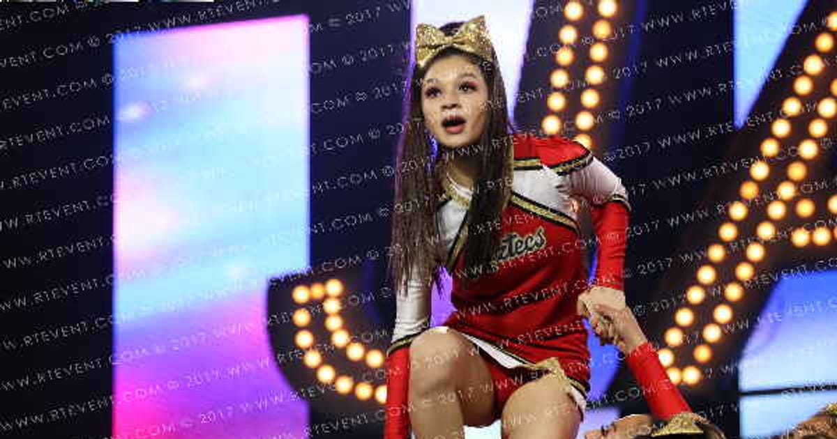 SOUTH GATE AZTECS MIDGET CHEER · YOUTH NATIONALS