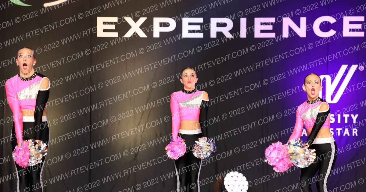 Star Steppers Dance Youth Small Pom · Encore Groove