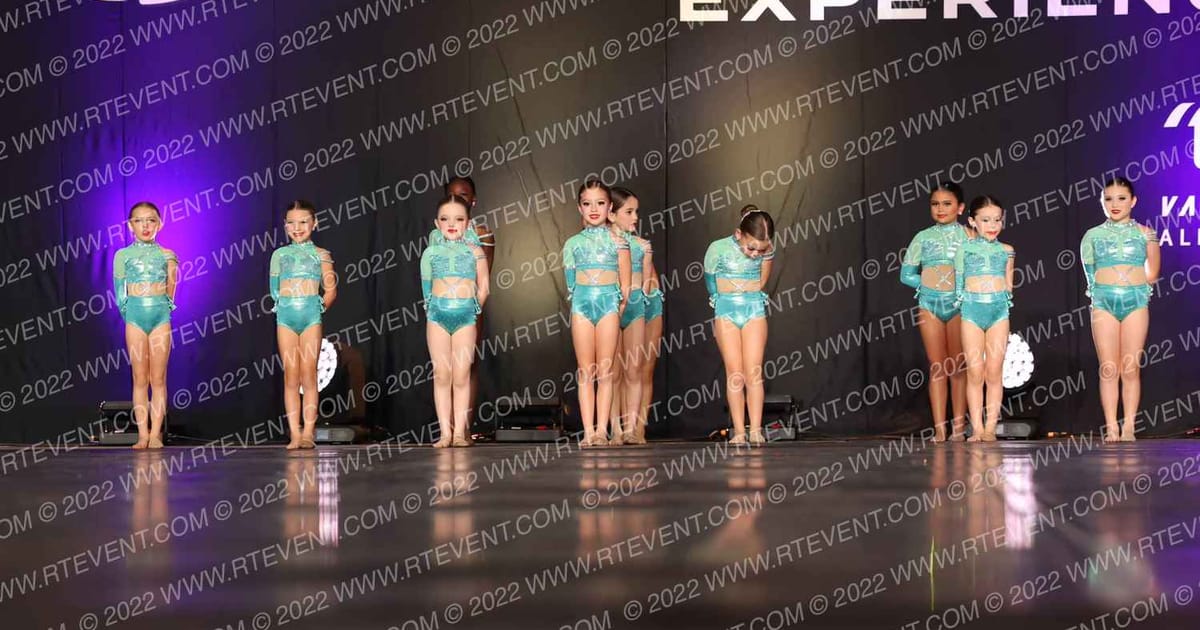 Dance Dynamics Tiny Elite Small Jazz · Encore Groove