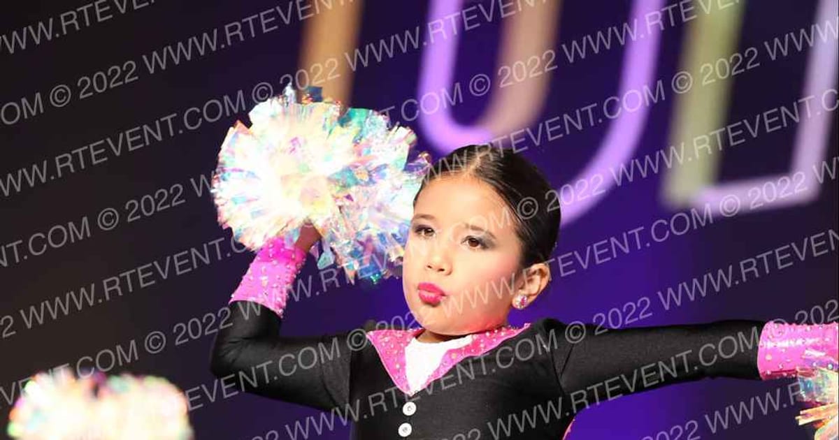 Star Steppers Dance Tiny Prep Small Pom · Encore Groove
