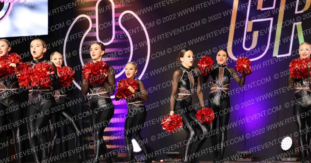 Dance Dynamics Youth Elite Large Pom · Encore Groove