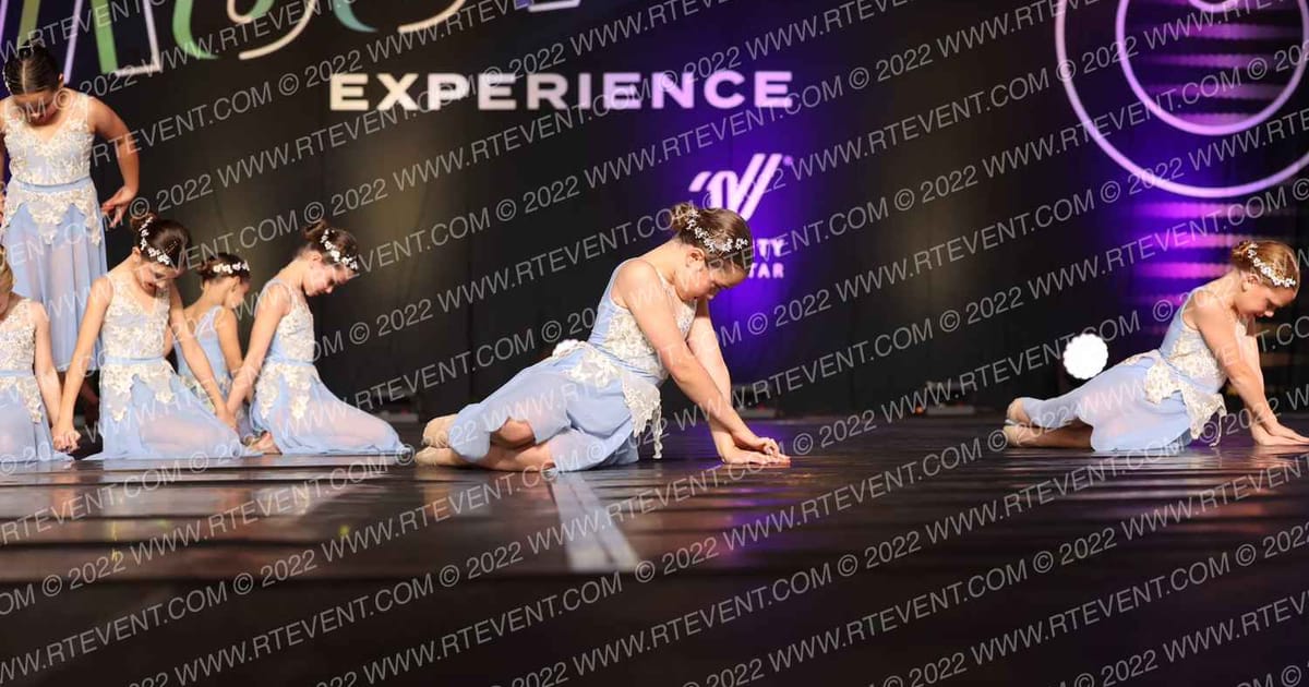 Raevin Dance Factory DFE Mini Prep Lyrical · Encore Groove