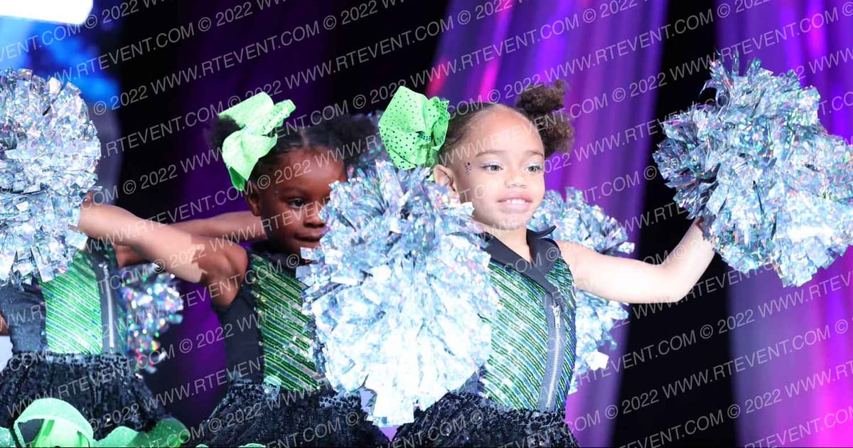 Sparklz Cheer and Danz Tiny Icez · Holiday Spectacular