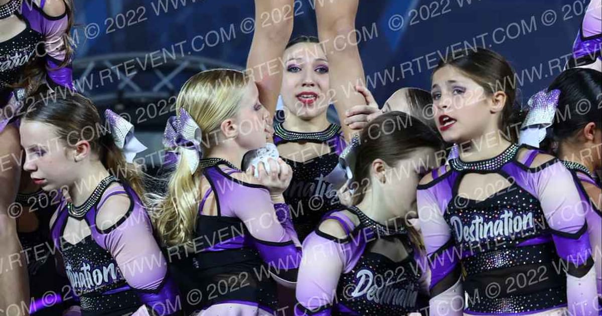 Destination 850 Fiji · The Cheer Tour Pigeon Forge