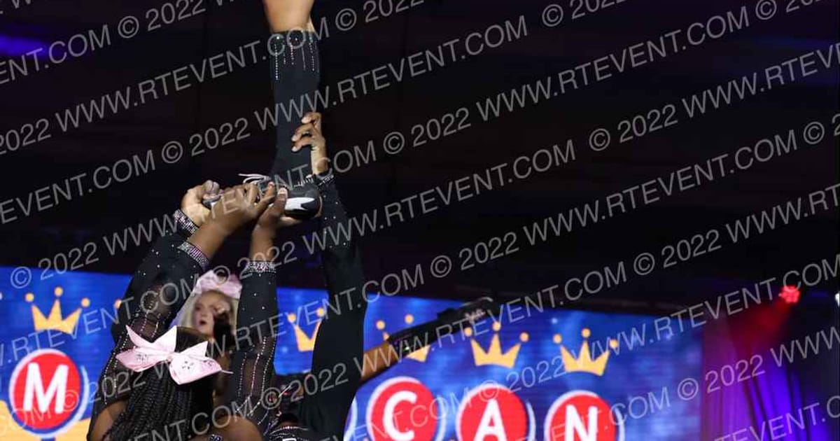 The California All Stars - Mesa Vixens · The American Grand Nationals