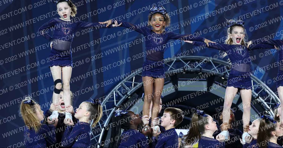 ICE Luna · The Cheer Tour Pigeon Forge