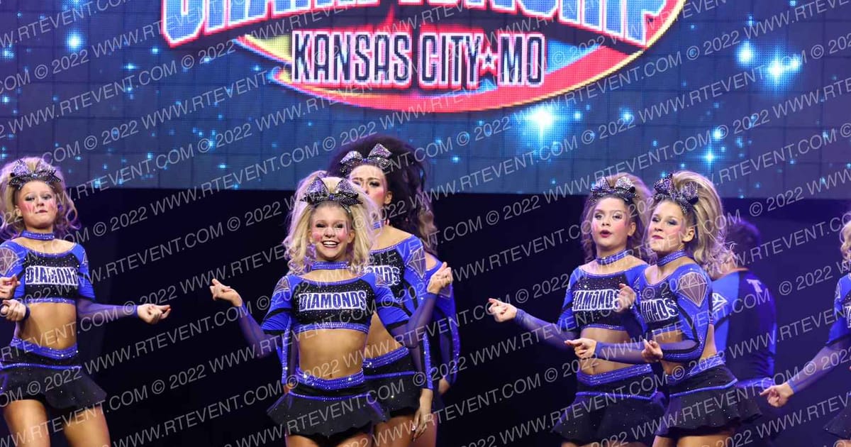 Twist & Shout Tulsa Diamonds · Americas Best Grand Nationals