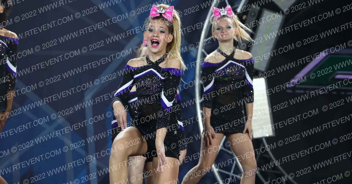 Showtime Elite NC East Pretty in Pink · The Cheer Tour Pigeon Forge