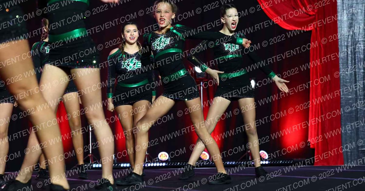 Thunder Extreme Lightning · Encore Grand Nationals