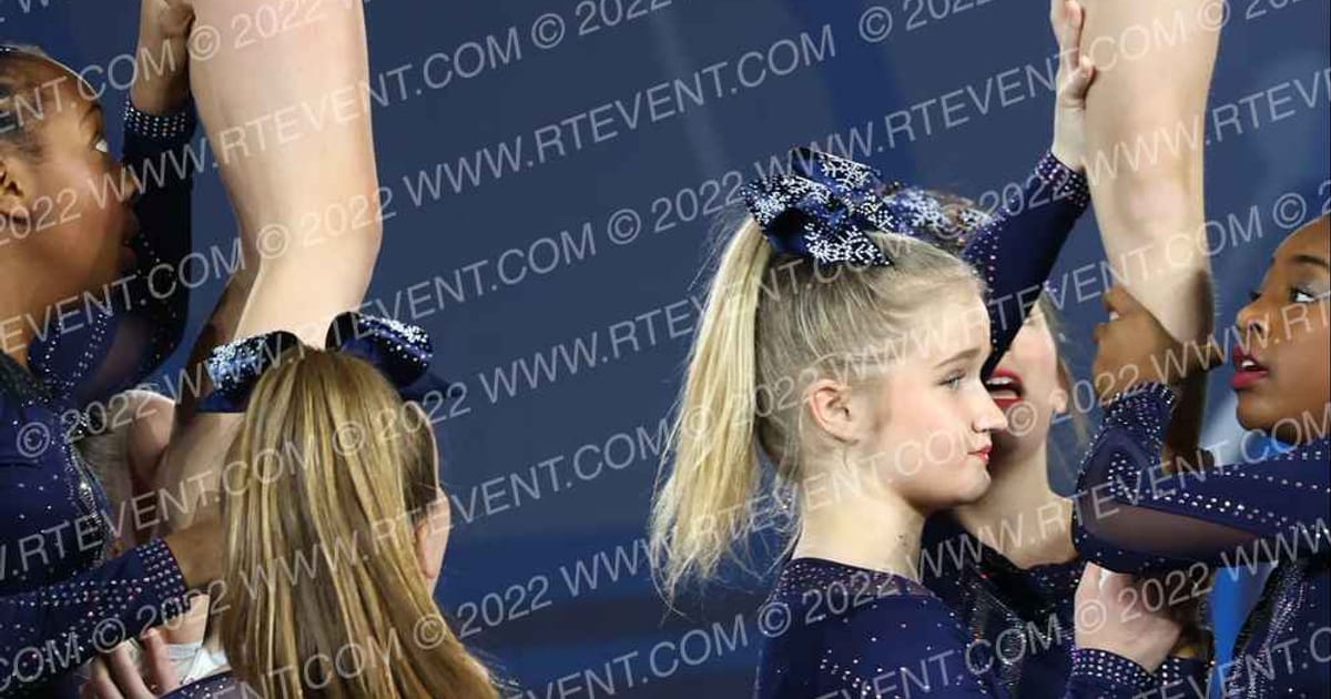 ICE Suns · The Cheer Tour Pigeon Forge