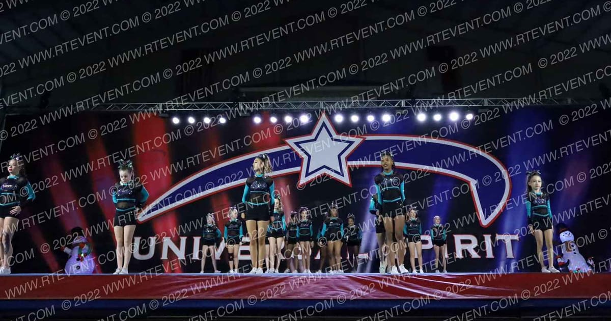 Cheer Extreme Legends · Universal Spirit Concord Challenge