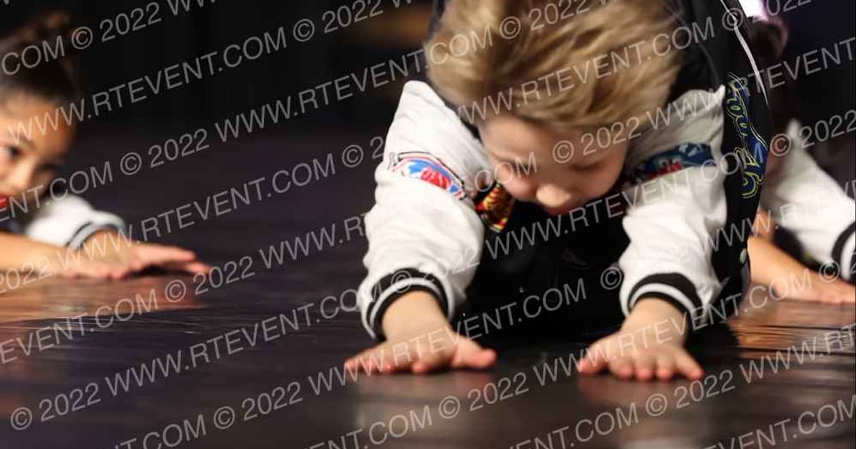 Wolf Pack All Stars Sassy Kids · Encore Groove